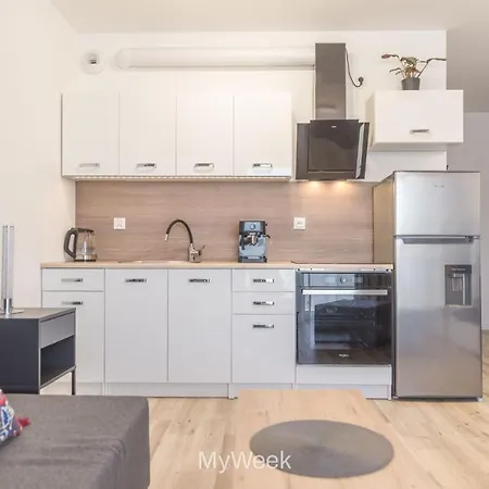 Apartamenty Sloneczna Polana, Myweek Kudowa Zdroj Exterior photo