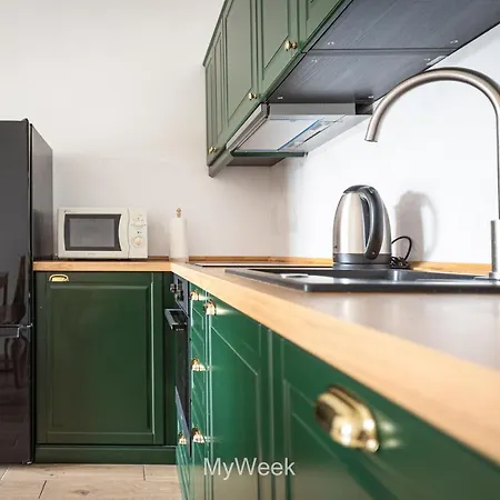 Apartamenty Sloneczna Polana, Myweek Kudowa Zdroj Exterior photo