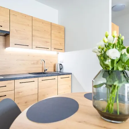 Apartamenty Sloneczna Polana, Myweek Kudowa Zdroj Exterior photo