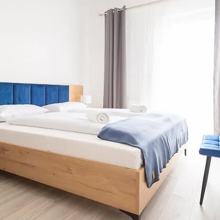 Apartamenty Sloneczna Polana, Myweek Kudowa Zdroj Exterior photo