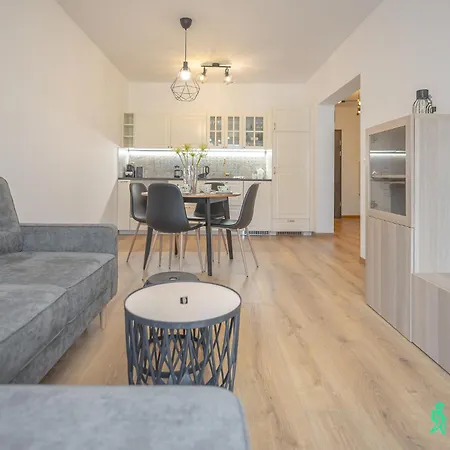 Apartamenty Sloneczna Polana, Myweek Kudowa Zdroj Exterior photo